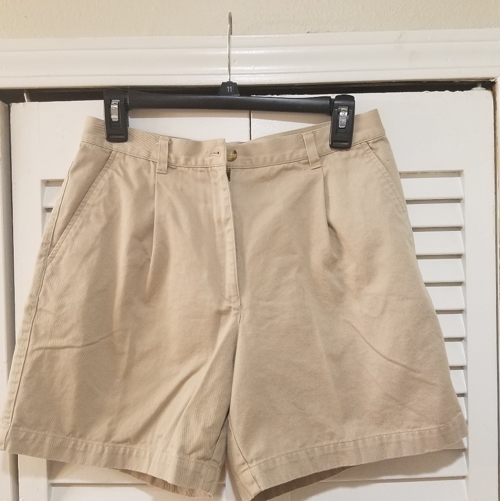 Khaki shorts